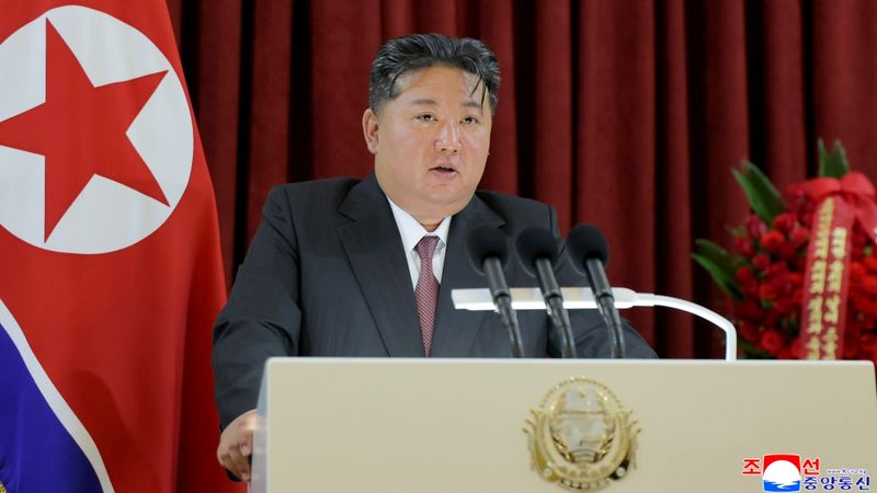 Kim Jong Un visita la embajada rusa en la RPDC